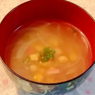 缶詰コーンと玉ねぎの中華スープ♡時短
